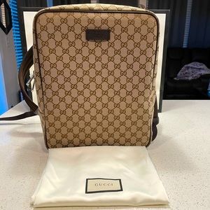 Gucci Backpack. Large. Beige with Gucci pattern.